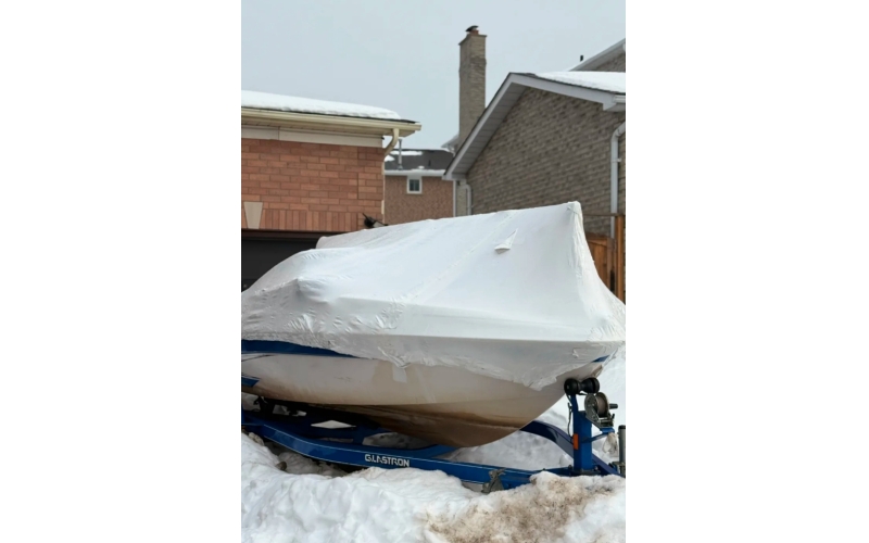 冬季船只存儲指南：專業(yè)熱收縮包裝，讓您的愛船無懼冰雪，煥新啟航！